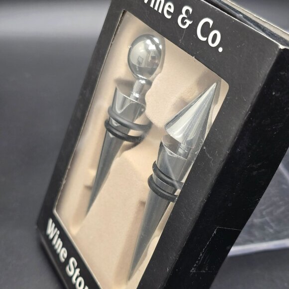 Silver Wine Stoppers Set Of 2 Vine & Co. Unique Designs Barware NIB JJ3971 - Picture 4 of 5